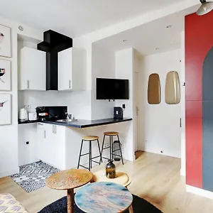 Pick A Flat's Apartements In Louvre-rivoli - Rue Du Roule , Paris France