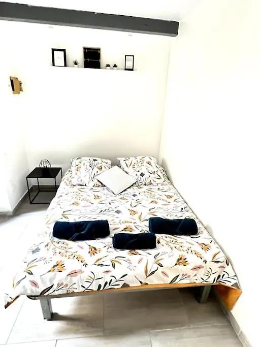 Appartement Le Douillet De 20M2 Petit Cocon En Plein Centre De La Ville Avignon